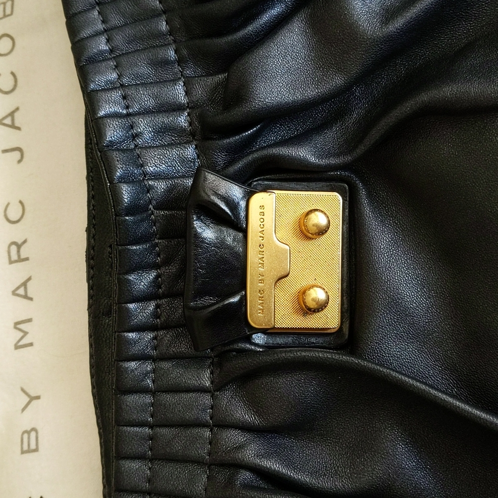 Marc By Marc Jacobs Soft Leather Hobo Bag - Picture 2 of 13